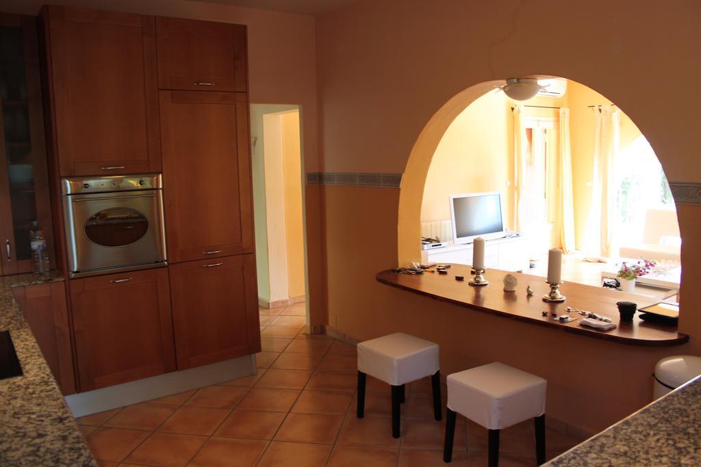 Micasa Ibiza Villa San Antonio  Rum bild